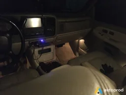 Photo 4 - Chevrolet Suburban 2002