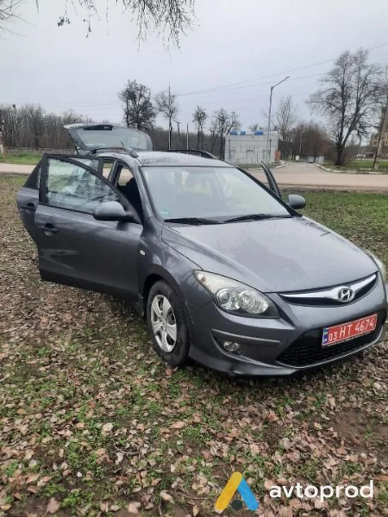 Фото 4 - Hyundai i30 2011
