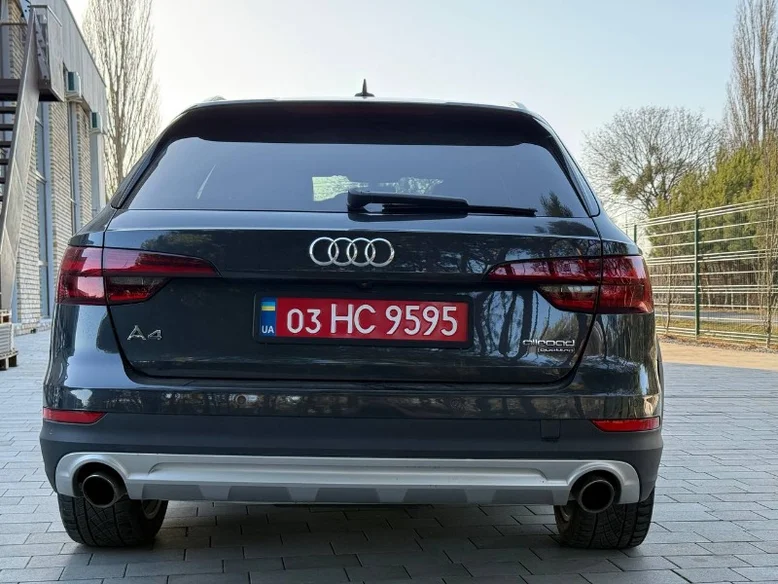 Фото 3 - Audi A4 2018