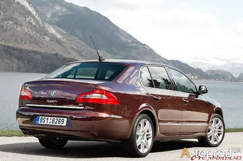 Фото 4 - Skoda Superb 2012