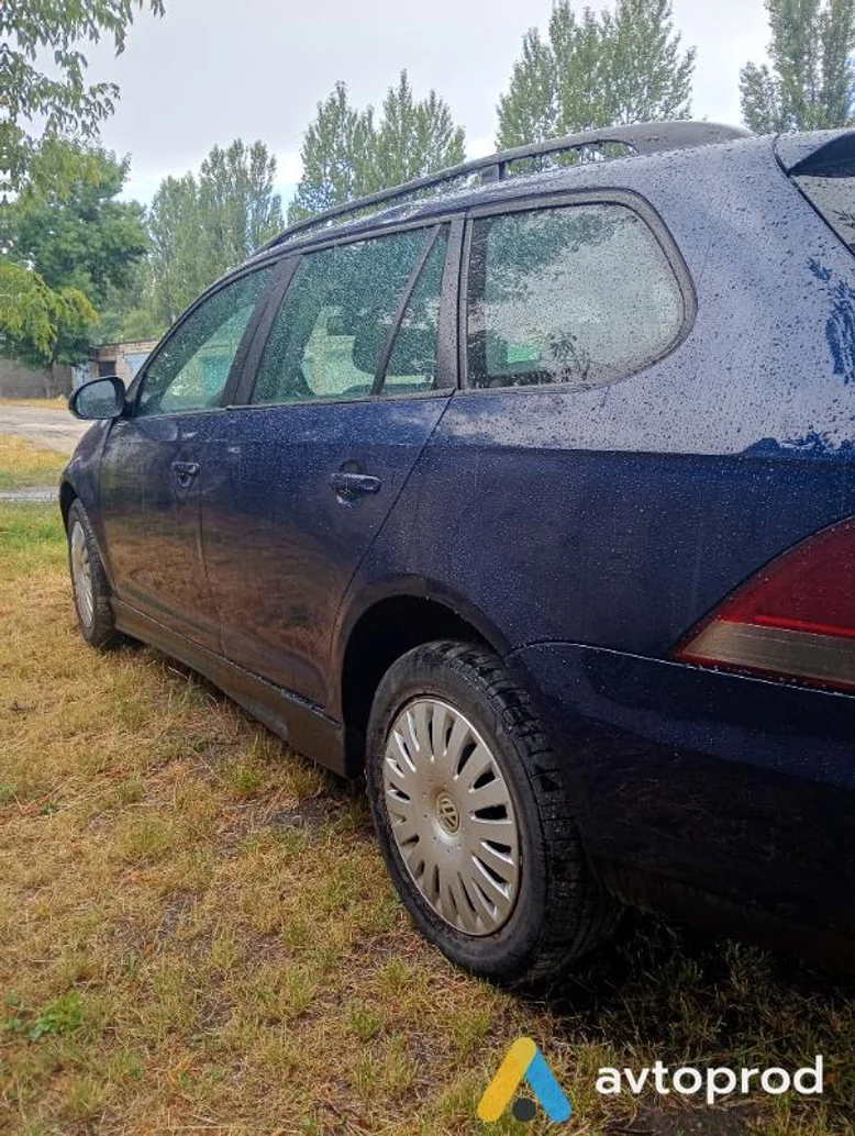 Photo 2 - Volkswagen Golf 2007
