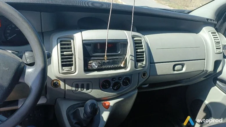 Фото 1 - Renault Trafic 2010