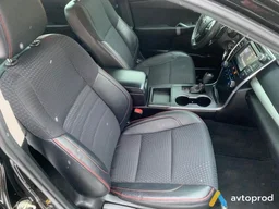 Фото 4 - Toyota Camry 2015