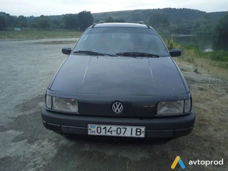 Фото 1 - Volkswagen Passat 1989