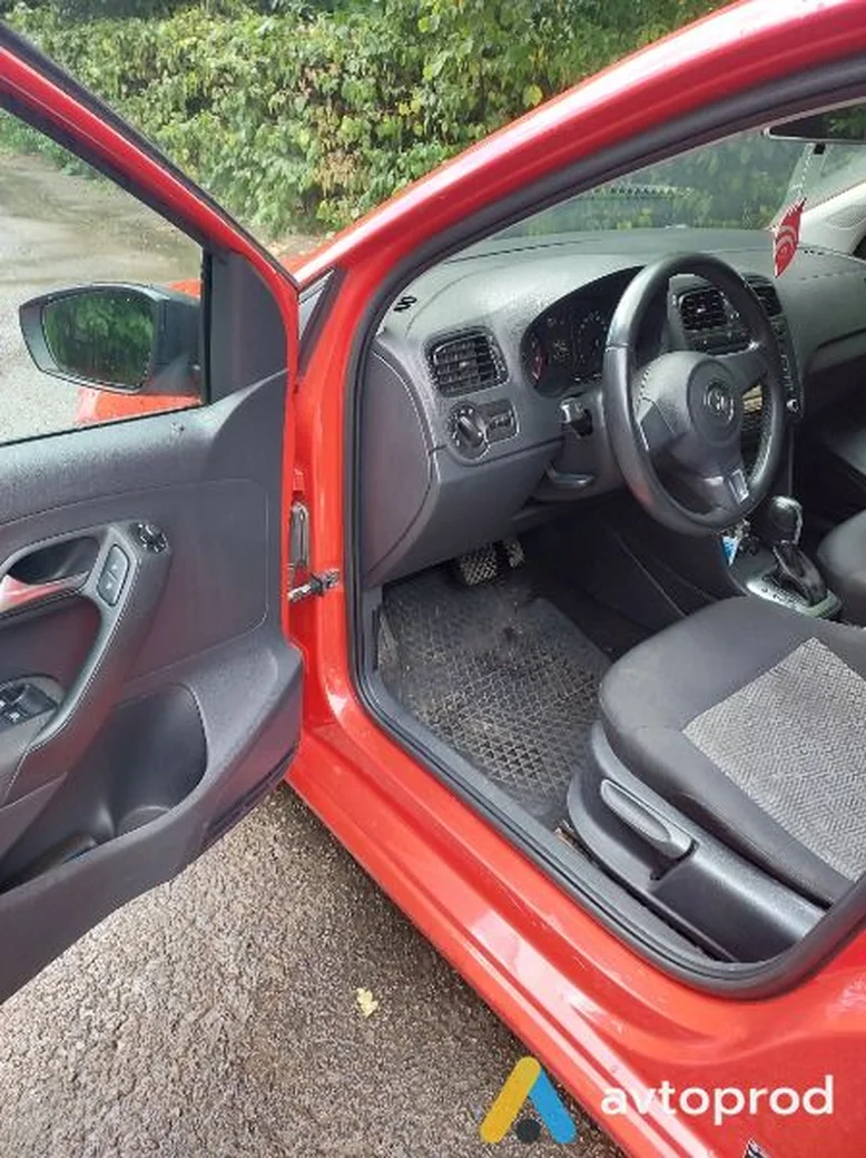 Фото 3 - Volkswagen Polo 2013