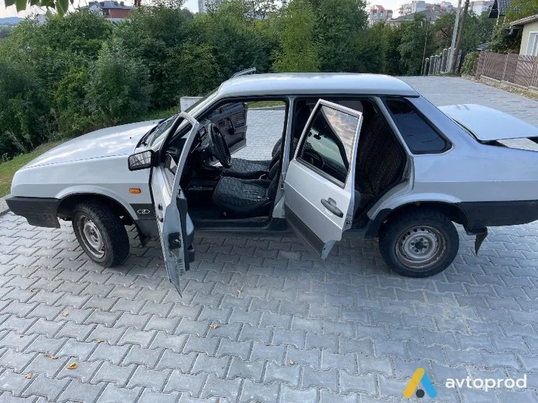 Фото 3 - VAZ 21099 2002