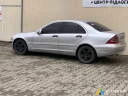 Photo 2 - Mercedes-Benz C-class 2001