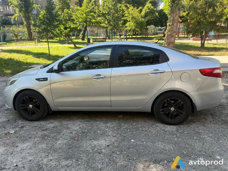 Фото 3 - Kia Rio 2013