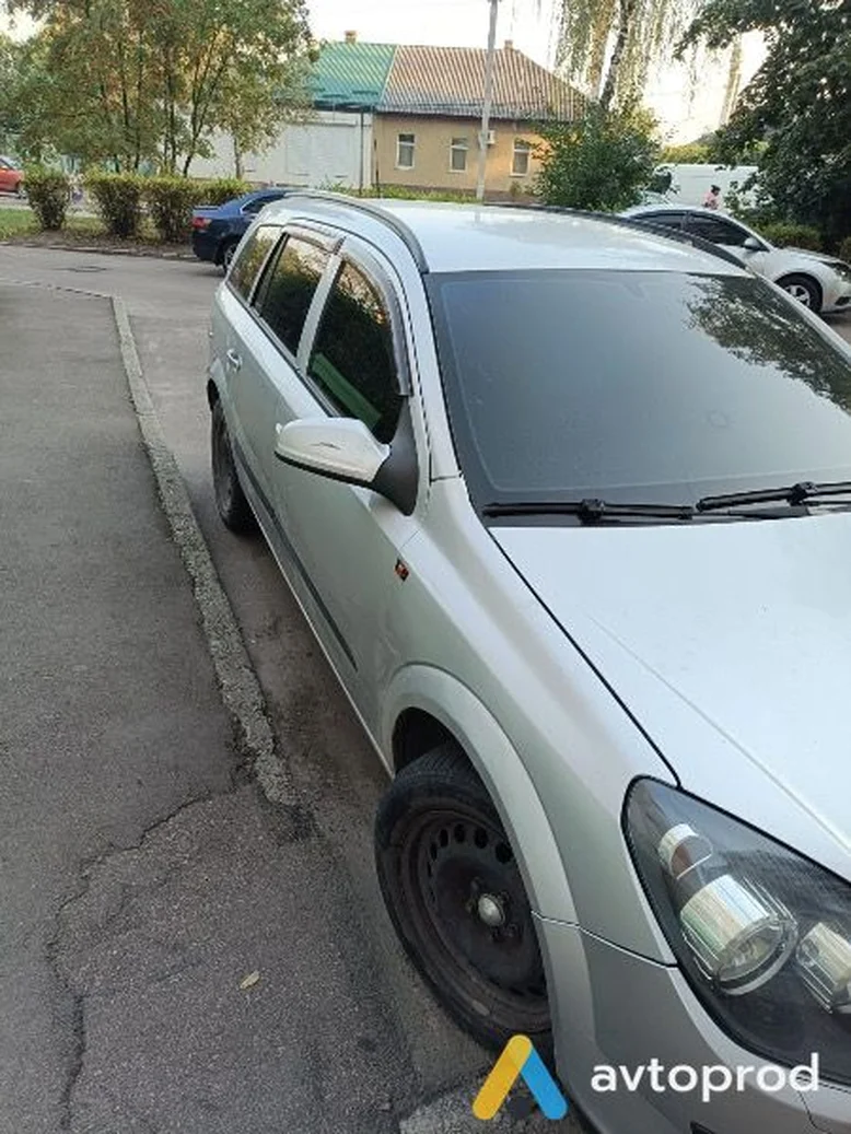 Фото 3 - Opel Astra 2005