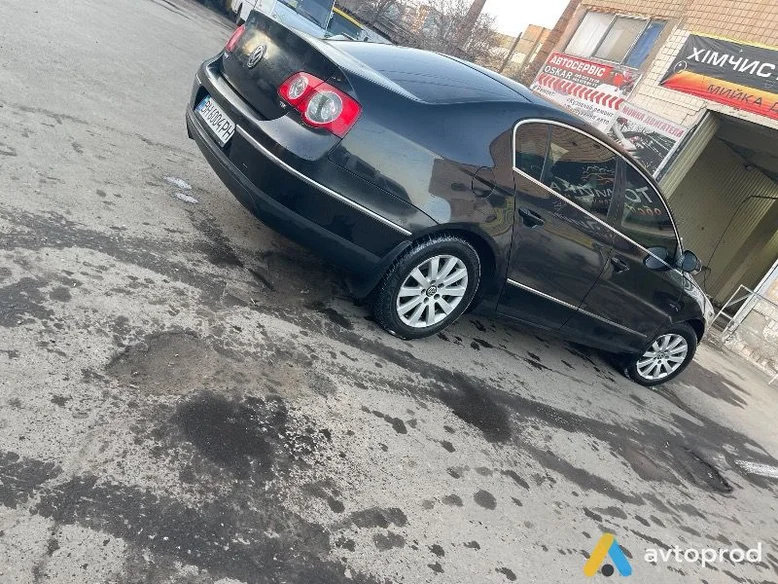 Фото 4 - Volkswagen Passat 2008