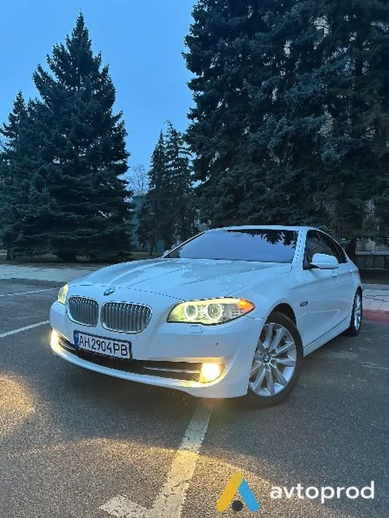 Фото 2 - BMW 5er 2011