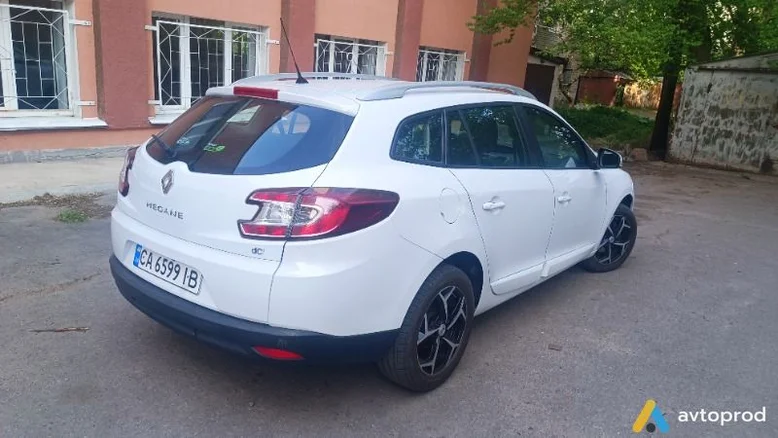 Фото 4 - Renault Megane 2015