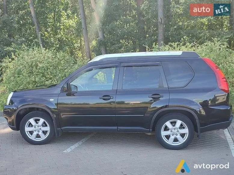 Photo 1 - Nissan X-Trail 2010