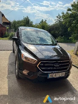 Photo 3 - Ford Escape 2019