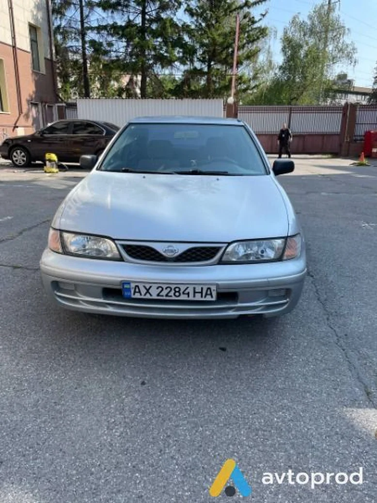 Фото 1 - Nissan Almera 1998