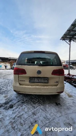 Photo 4 - Volkswagen Touran 2012
