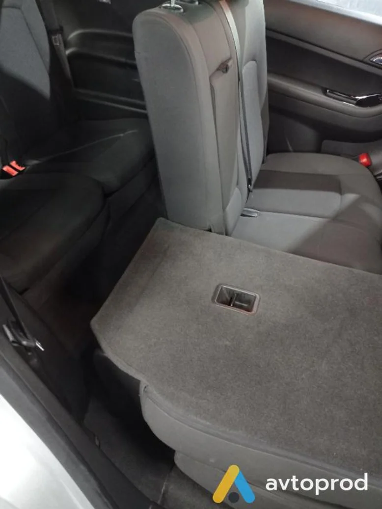 Photo 2 - Chevrolet Orlando 2011