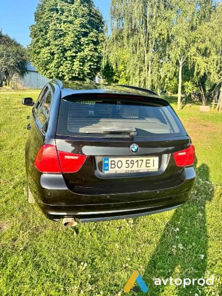 Фото 3 - BMW 3er 2010