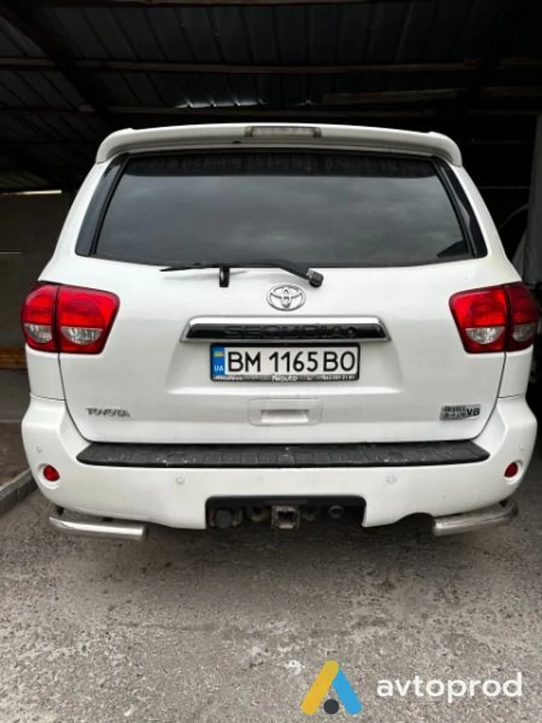 Фото 1 - Toyota Sequoia 2008