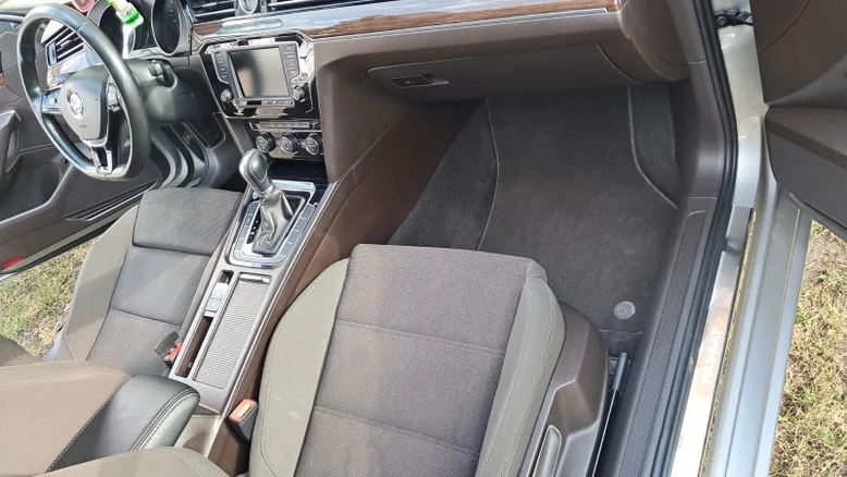 Фото 4 - Volkswagen Passat 2016