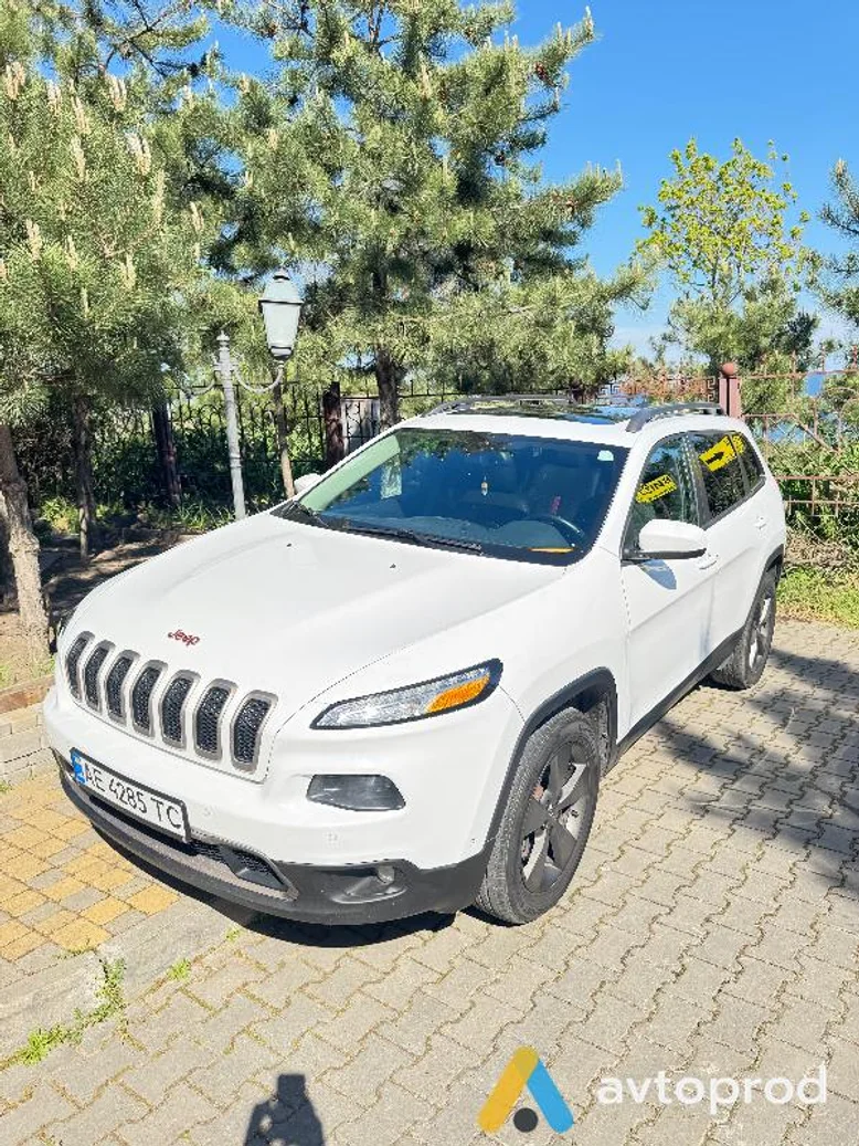 Photo 1 - Jeep Cherokee 2016