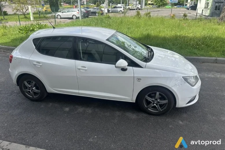 Фото 3 - Seat Ibiza 2013