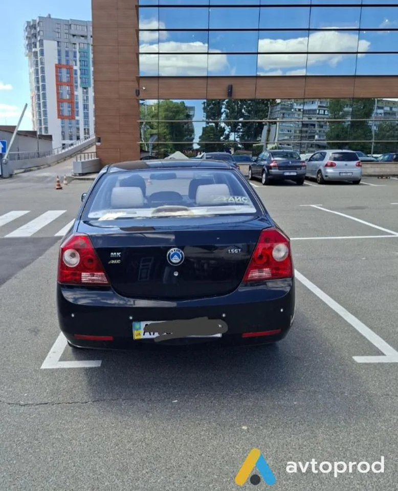 Фото 4 - Geely MK 2013