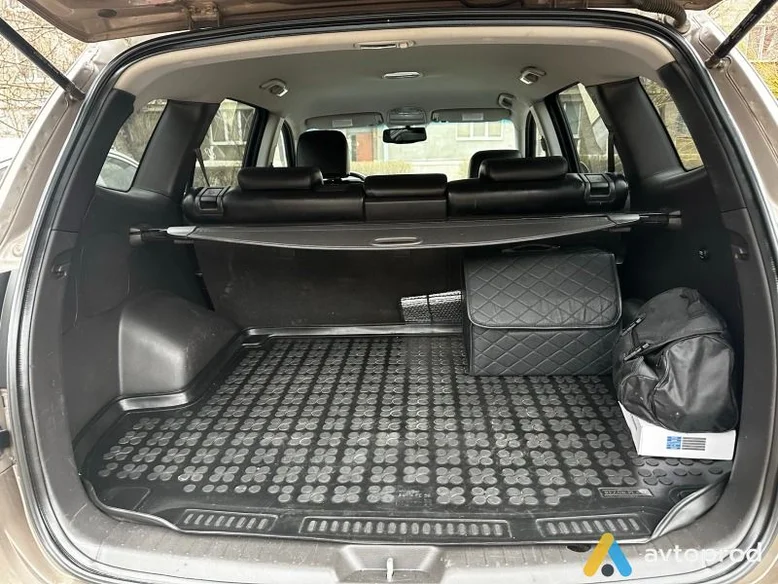 Фото 3 - Hyundai Santa FE 2010