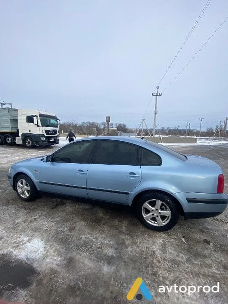 Фото 4 - Volkswagen Passat 1998