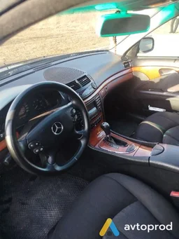 Photo 2 - Mercedes-Benz E-class 2008