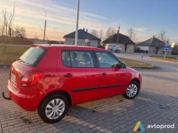 Photo 3 - Skoda Fabia 2012