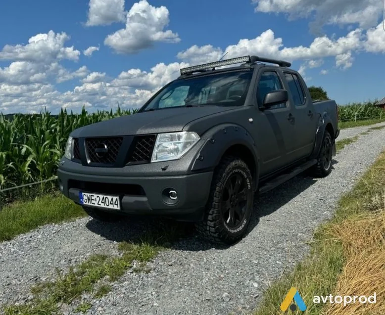Фото 1 - Nissan Navara 2004