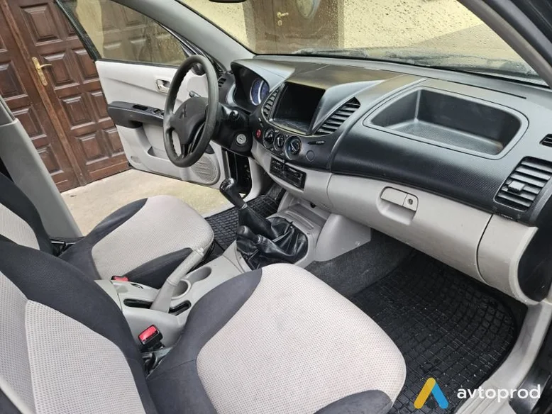Фото 3 - Mitsubishi L 200 2007