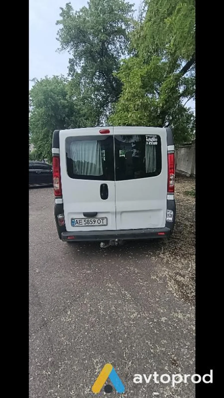 Фото 2 - Renault Trafic 2008