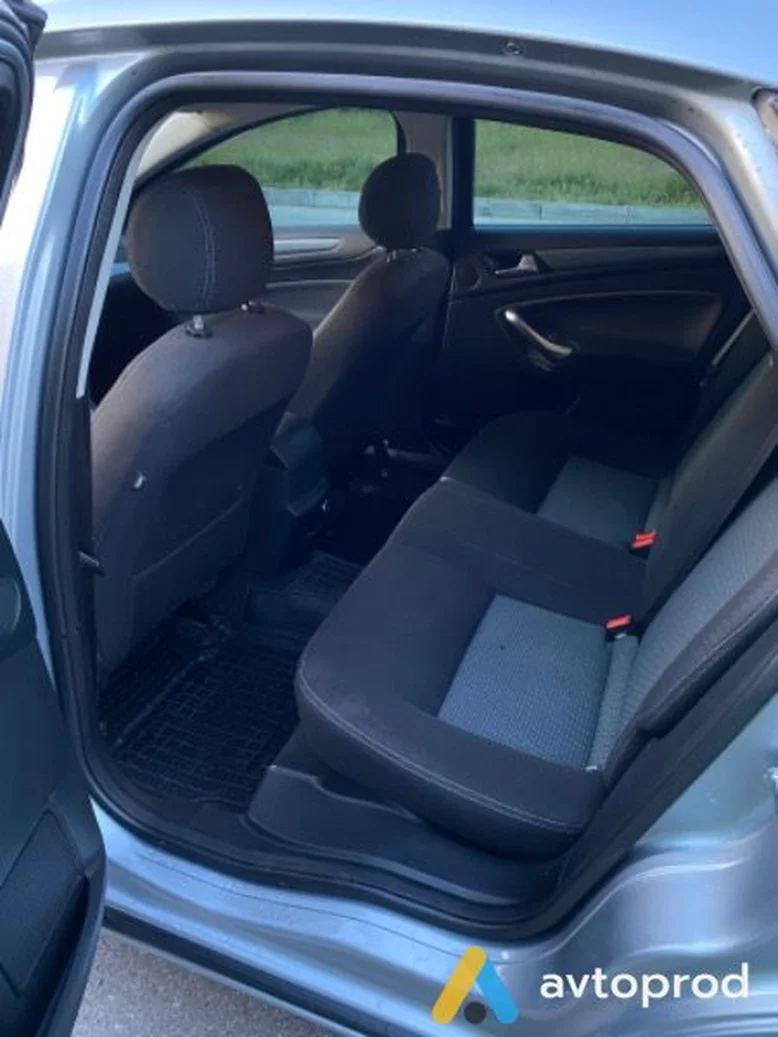 Фото 2 - Ford Mondeo 2014