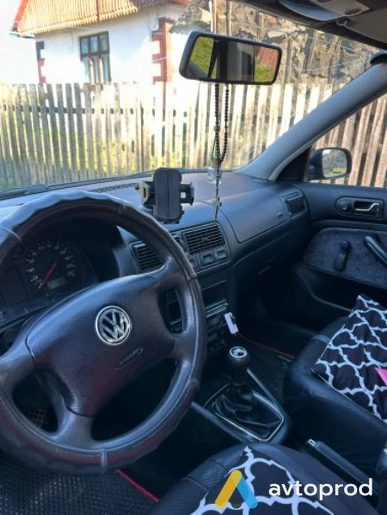 Фото 3 - Volkswagen Golf 1998