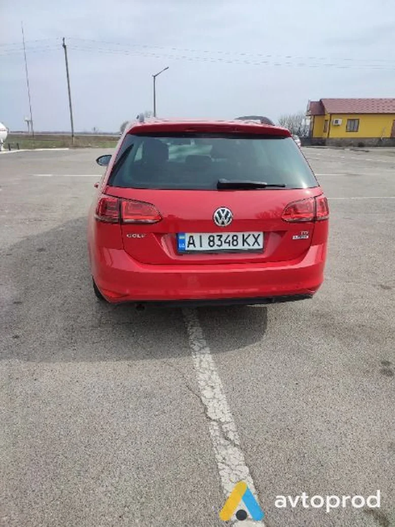 Фото 3 - Volkswagen Golf 2014