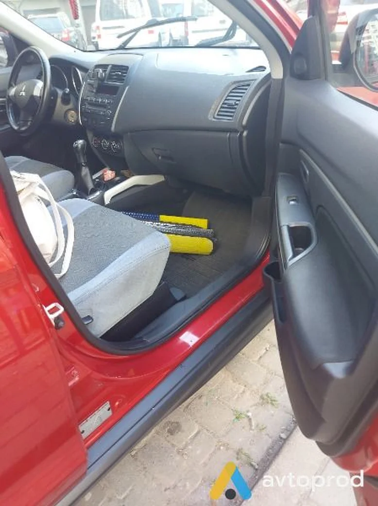 Фото 2 - Mitsubishi ASX 2012