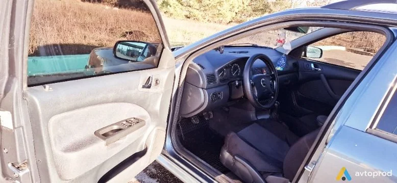 Фото 2 - Skoda Octavia 2004