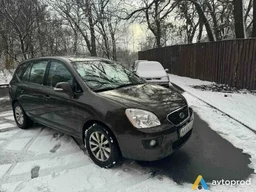 Photo 2 - Kia Carens 2011