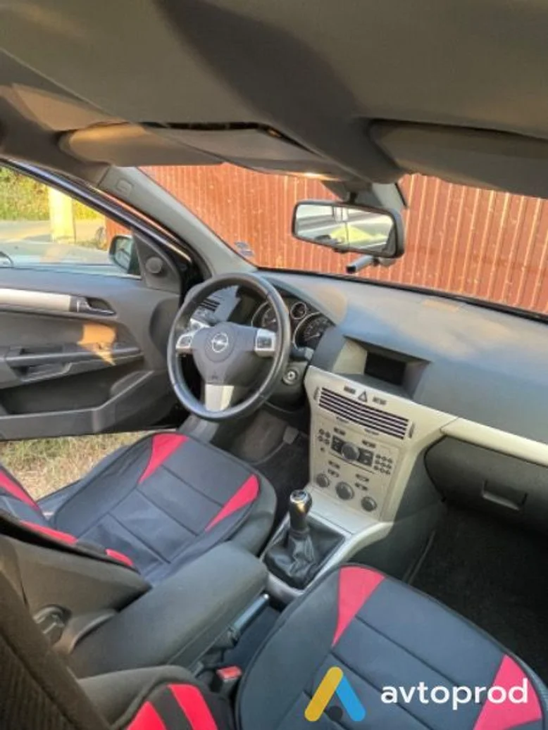 Фото 4 - Opel Astra 2008