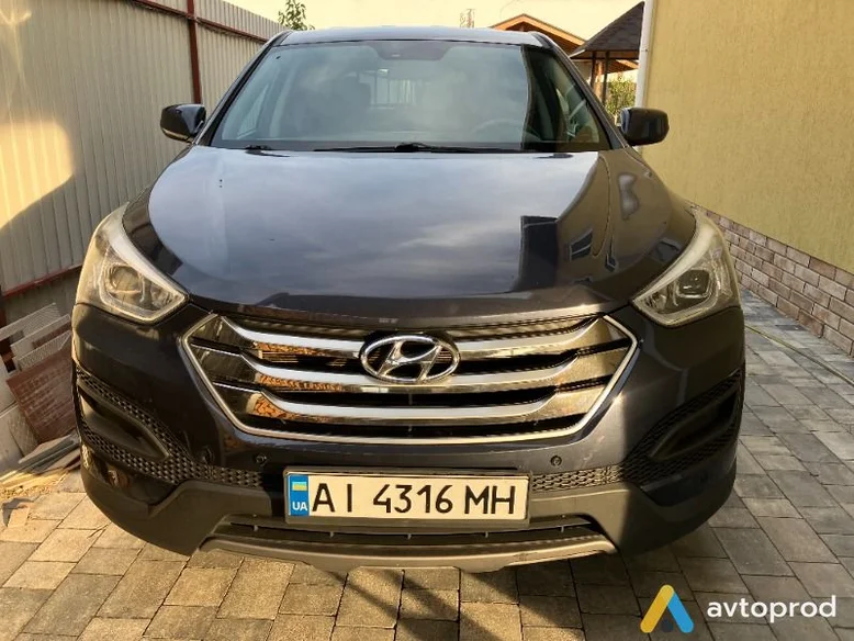 Фото 1 - Hyundai Santa FE 2015