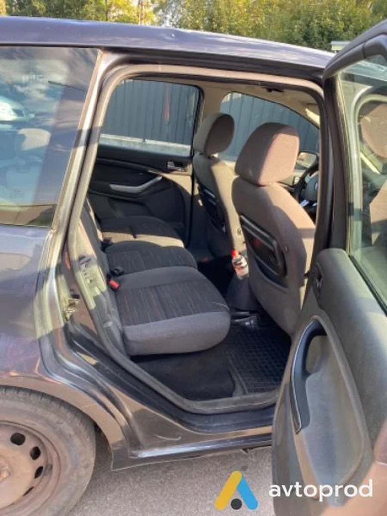 Фото 3 - Ford C-MAX 2008