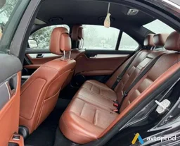 Photo 4 - Mercedes-Benz C-class 2008