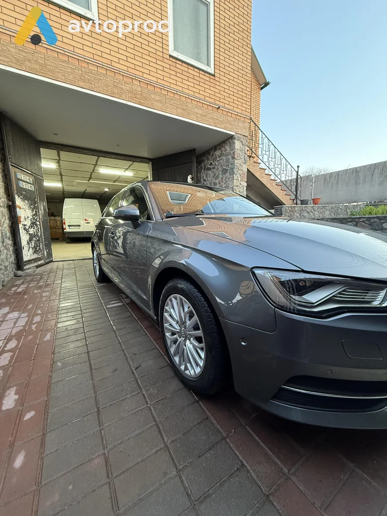 Фото 3 - Audi A3 2015