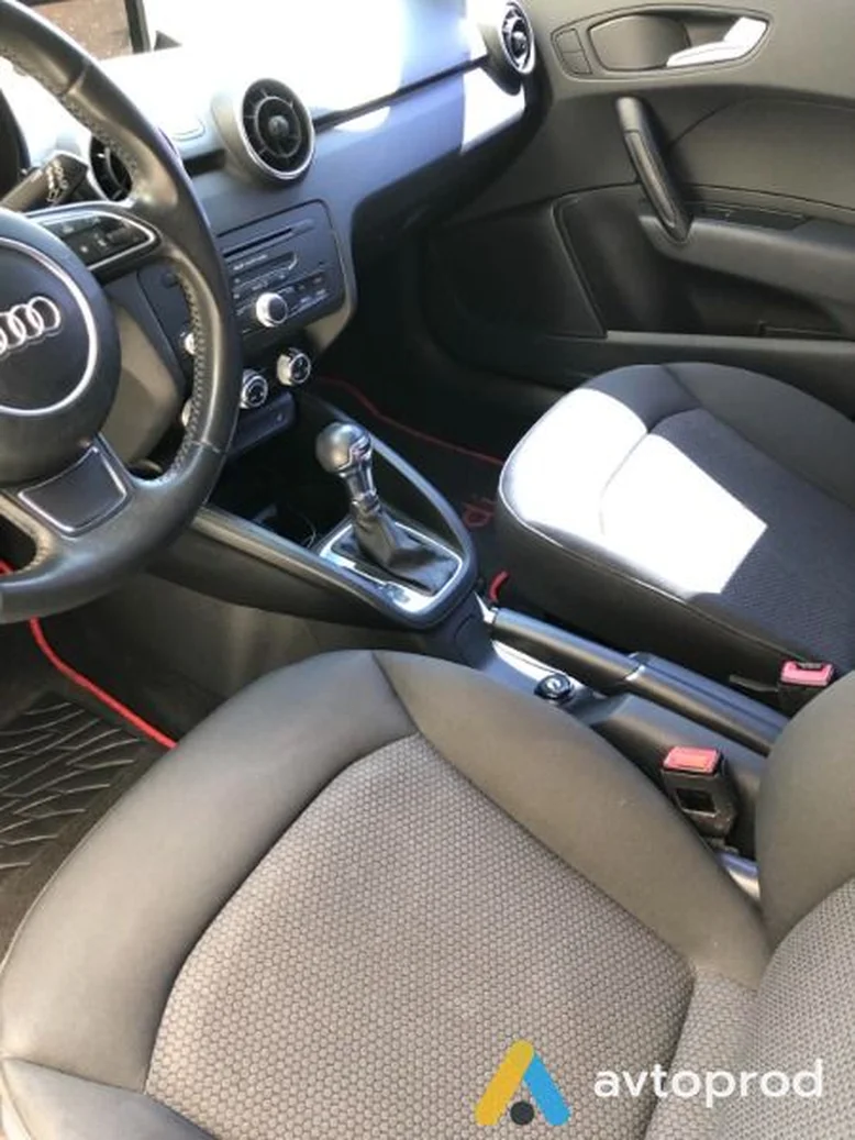 Фото 3 - Audi A1 2014