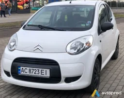 Photo 2 - Citroen C1 2009