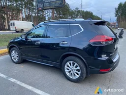 Photo 2 - Nissan Rogue 2018