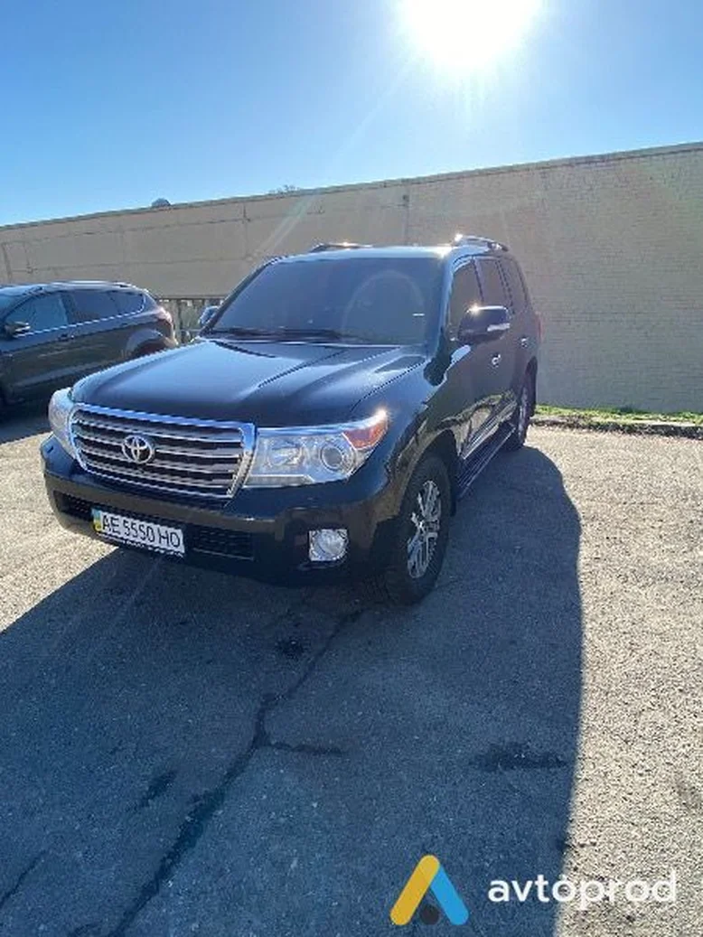 Фото 1 - Toyota Land Cruiser 2013