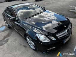 Photo 2 - Mercedes-Benz E-class 2012